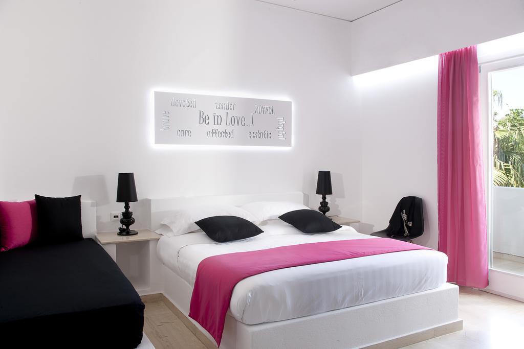 Acqua Vatos Santorini Hotel Kamári Habitación foto
