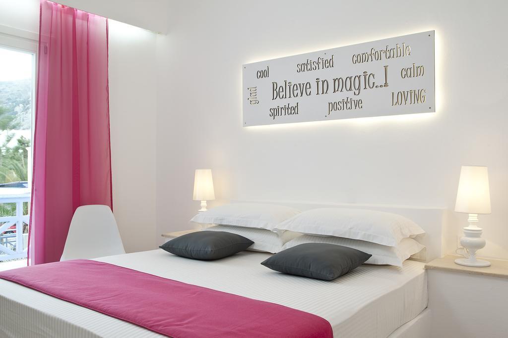 Acqua Vatos Santorini Hotel Kamári Habitación foto